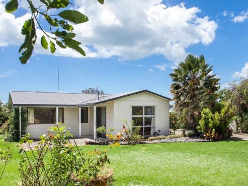 18 Nesbitt Street, Matata