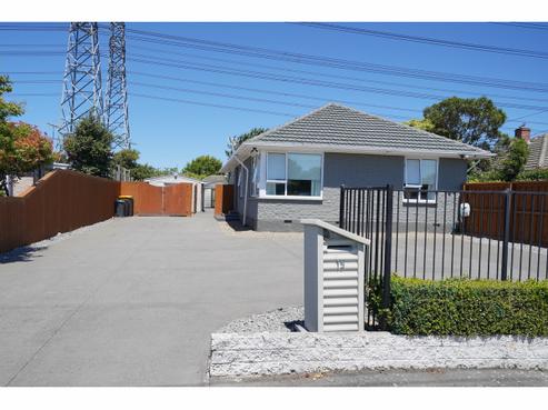 15 Appleby Crescent, Burnside