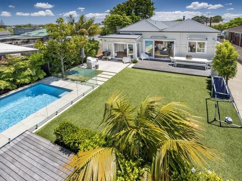 25 Mozeley Avenue, Devonport