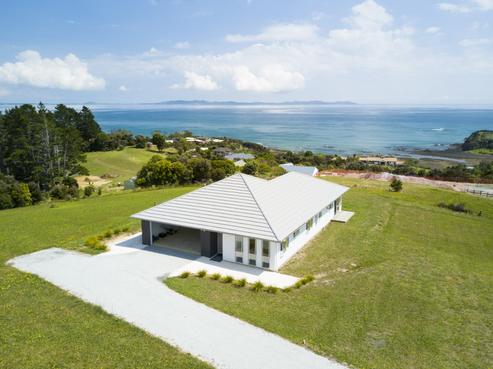 40 Eagles Way, Cable Bay