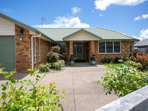 61 Oaklands Drive, Cambridge