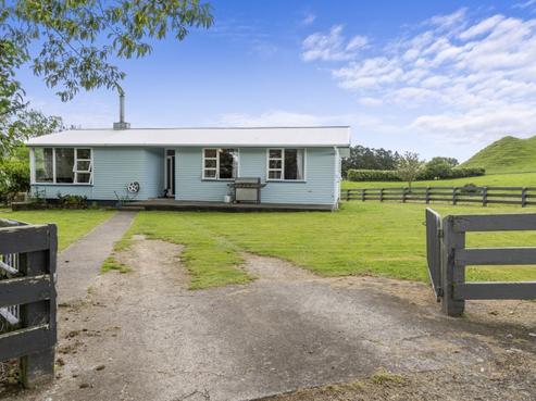 2 Waihapa Road, Eltham