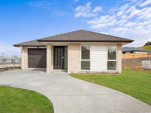 12 Ngahau Street, Warkworth