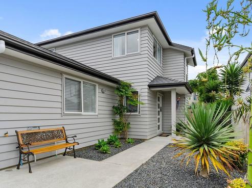 20 Buccaneer Court, Gulf Harbour