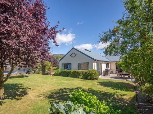 67 Meadowstone Drive, Wanaka