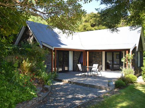 6888D Christchurch Akaroa Road, Takamatua