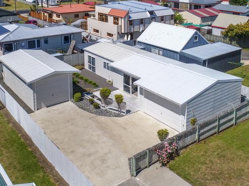 128B Lincoln Road, Whangamata