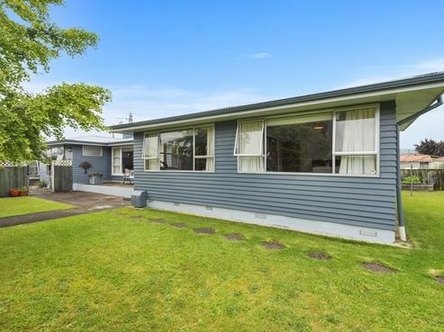 28 Fenwick Crescent, Hillcrest
