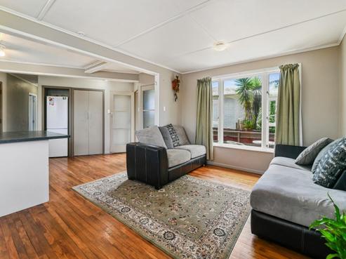 69 Grand Vue Road, Kawaha Point