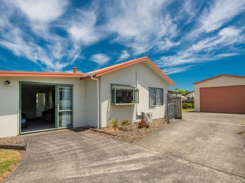 49 Whitby Avenue, Whitianga