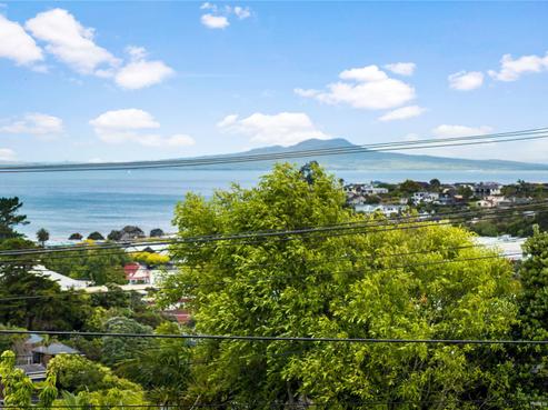 1/60 Woodlands Crescent, Browns Bay
