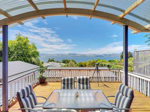 23 Grand Vue Road, Kawaha Point