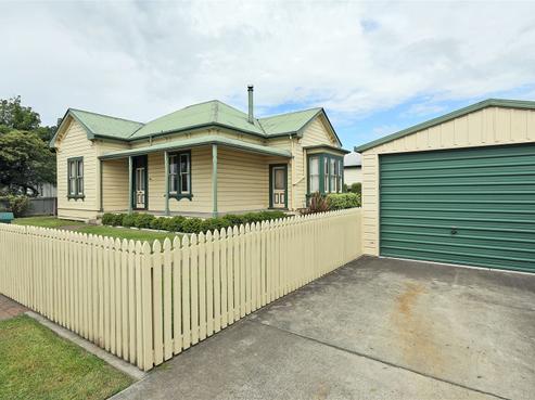 105 Willowpark Road North, Hastings