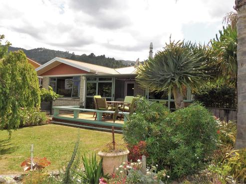 201 Burke Street, Thames