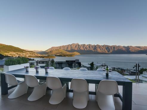 23 Aspen Grove, Fernhill/Sunshine Bay