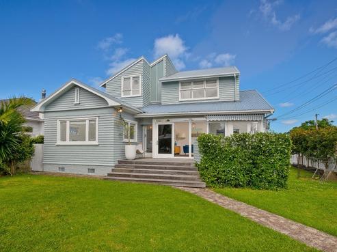 384 Point Chevalier Road, Point Chevalier