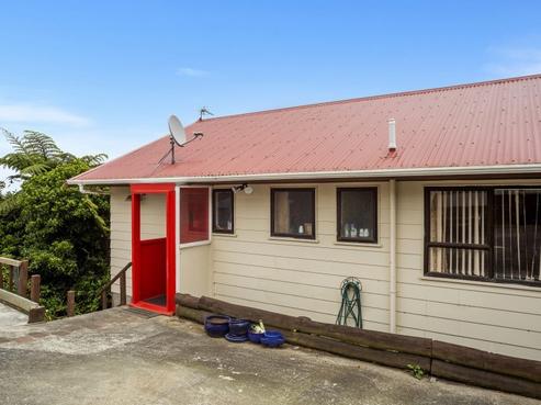 30 Outram Grove, Kelson