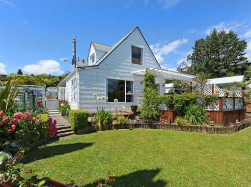 13A Mcmanaway Grove, Stokes Valley