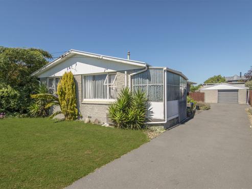 141 Sawyers Arms Road, Northcote
