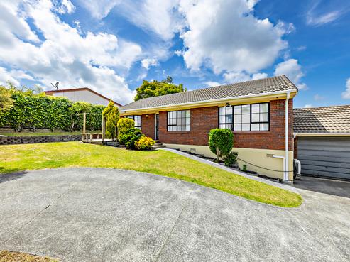 1/11 Orinda Close, Botany Downs