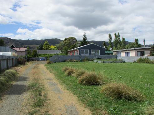 6 Surrey Street, Tapanui