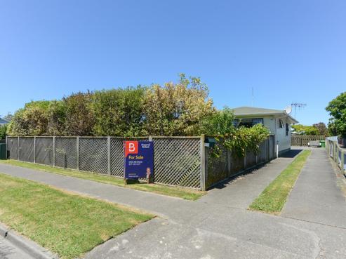 112 Harold Holt Avenue, Pirimai