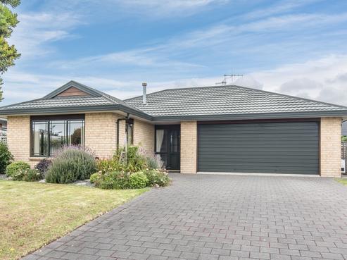 96 Michael Road, Paraparaumu Beach