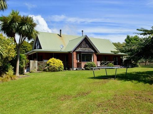 137 Takapu Road, Manakau