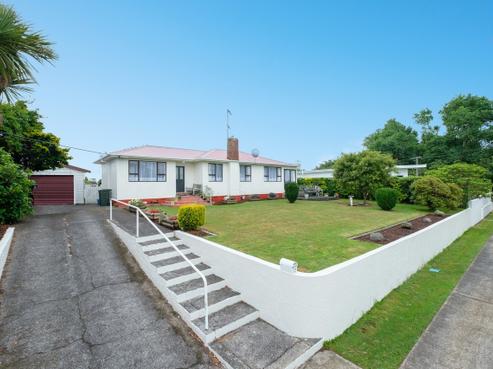 13 Caplen Street, Hawera