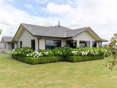 120 Barrett Road, Whalers Gate