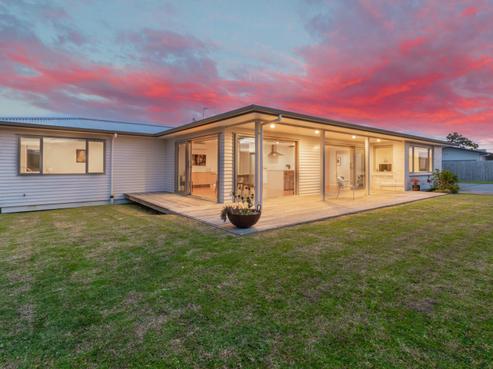 97 Kaipara Portage Road, Riverhead