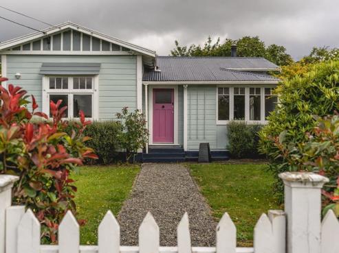 41 Wakefield Street, Featherston