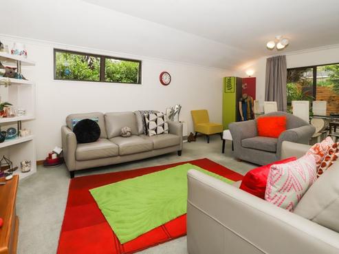 25A Enderley Avenue, Enderley