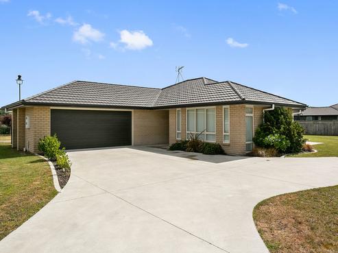 31 Plescher Crescent, Leamington