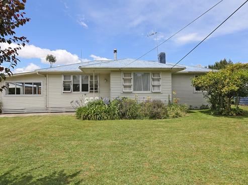6 Guy Street, Waipawa