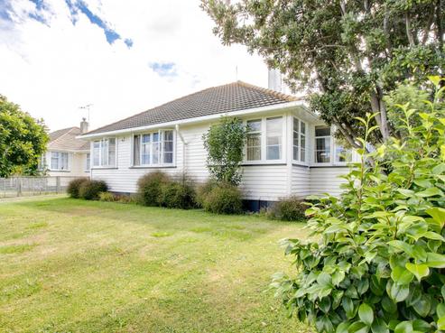 17 Ward Crescent, Marewa