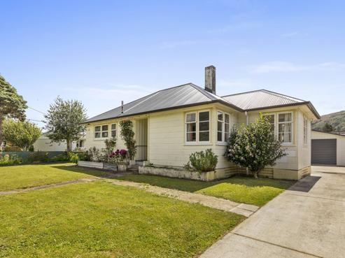 31 Farmer Crescent, Taita