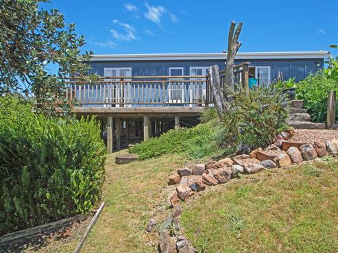 23 Nelson Avenue, Surfdale