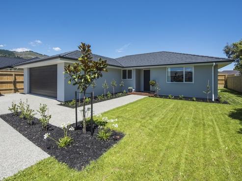 2 Hart Road, Richmond