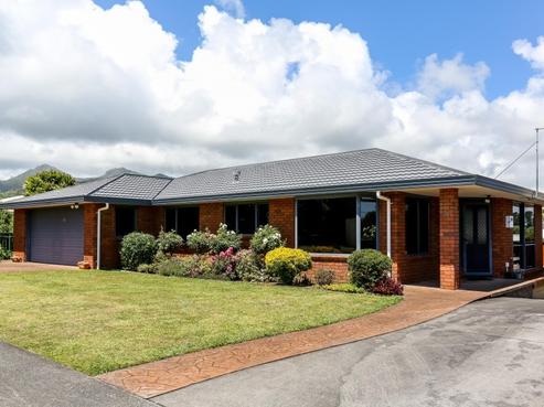 68 Wairau Road, Oakura