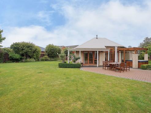 19 Sharnbrook Lane, Casebrook