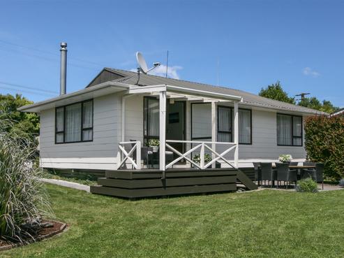 84 Kelly Street, Inglewood