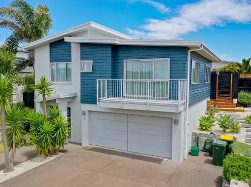 9 Omega Place, Coastlands