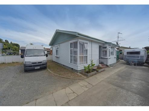 60 Tahunanui Drive, Tahunanui