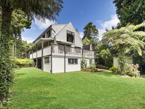 15 Karen Road, Laingholm