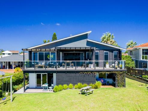 33 Manaia View Road, One Tree Point