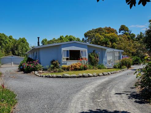 205 Lovers Lane, Hapuku