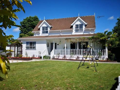 13 Emma Place, Pukete