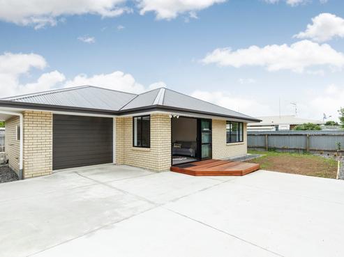 8A Church Street, Feilding