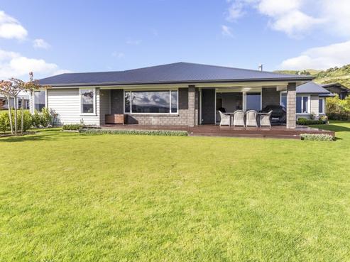 9 Peregrine Place, Kinloch